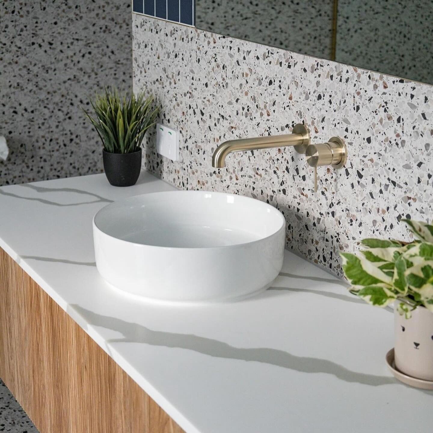 Luxury Waterfall Basin Tap in Brushed Nickel